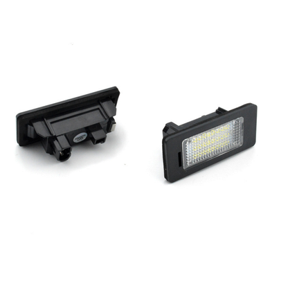 Set di 2 x LED per targhe BMW E60 E39 E71 E70 E81 E82 E84 E90 E91 E92 E93