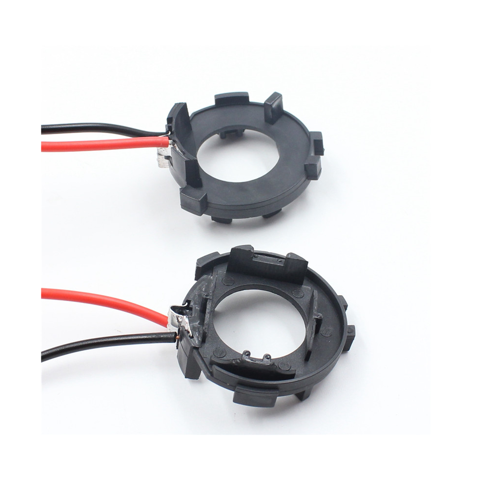 Kit adattatori lampadina LED LUSMAR L16