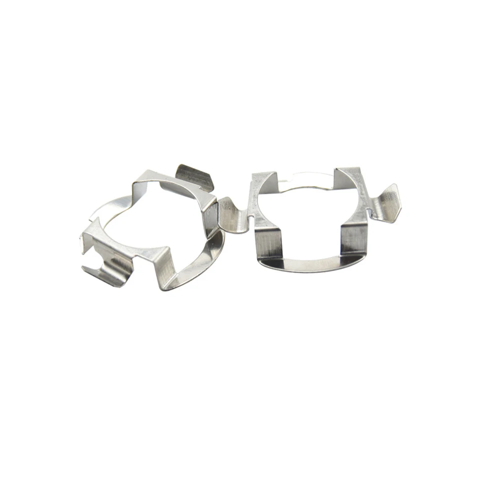 Kit adattatori lampadina LED LUSMAR  L18